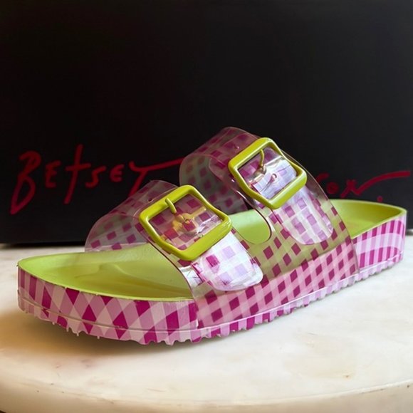 Stylish Pink Checkered Women's Sandals - Picture 4 of 7